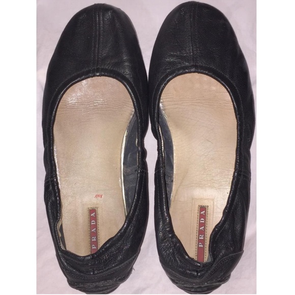 Prada Shoes - Prada Black Leather Scrunch Heel Ballet Flats